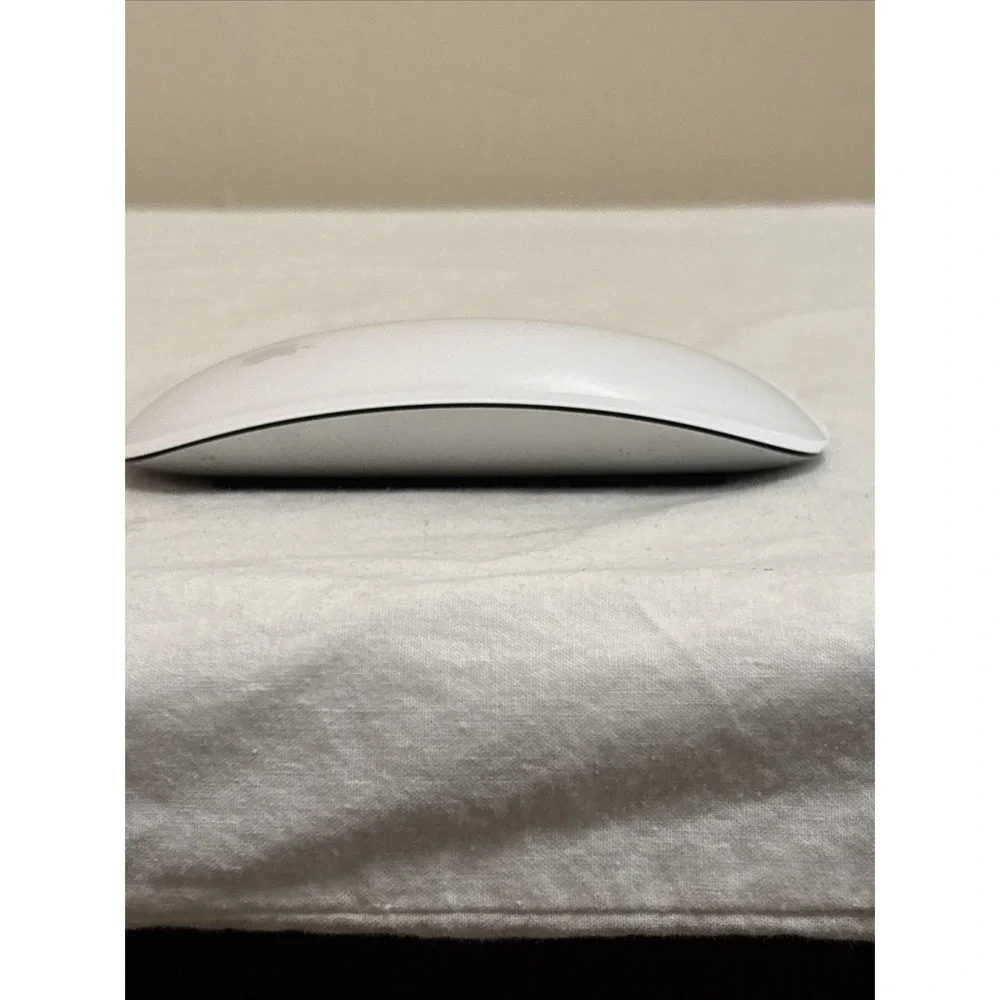Apple Magic Mouse 2 Wireless Silver Gray A1657 Untested